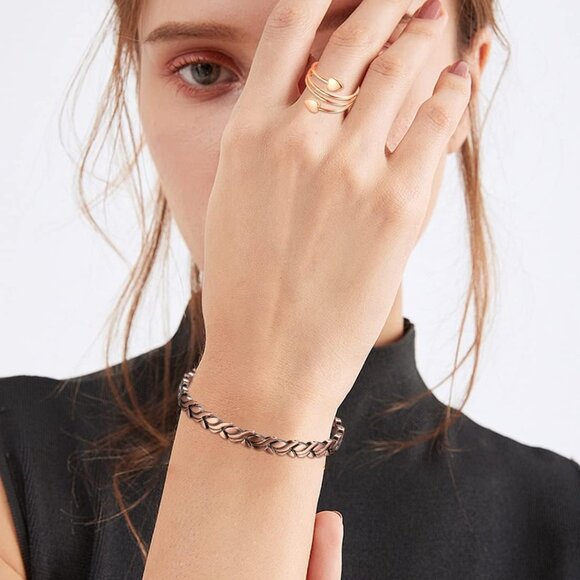 Elegant Adjustable Copper Magnetic Bracelet for Women - Ultra Strength & Style - Picture 5 of 9